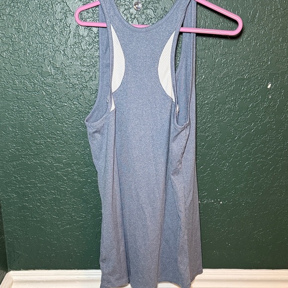Under Armour Heat Gear Women's Heathered GrayTank Top Sleeveless Size Large - Picture 4 of 6